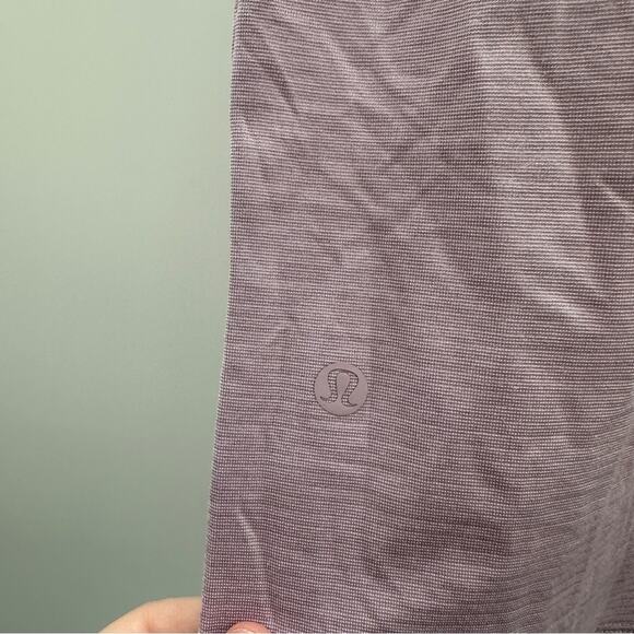Lululemon Evolution Short‎ Sleeve Polo Shirt in Heathered Lunar Rock Sz L - Picture 5 of 8
